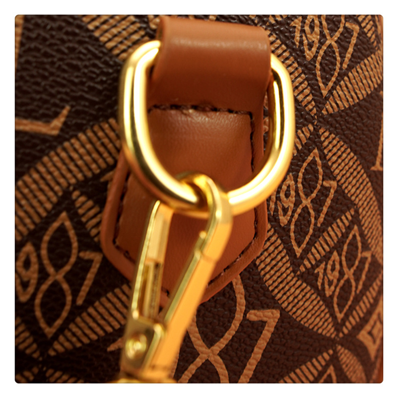 This year's popular cross-border handbag for women is the 2024 new printed letter texture light luxury Boston handbag and single-shoulder bag undefined