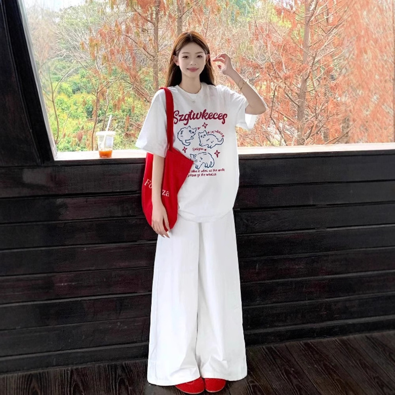 chubby girl Pure Cotton Extras Size 300 Short-sleeved T-shirt Women's Summer All-match Casual Niche Design Sense Trendy Brand American Top chubby girl Pure Cotton Extras Size 300 Short-sleeved T-shirt Women's Summer All-match Casual Niche Design Sense Trendy Brand American Top