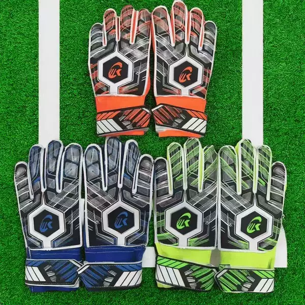 Football goalkeeper gloves with latex finger guards, professional anti-slip and wear-resistant training equipment, specialized gloves