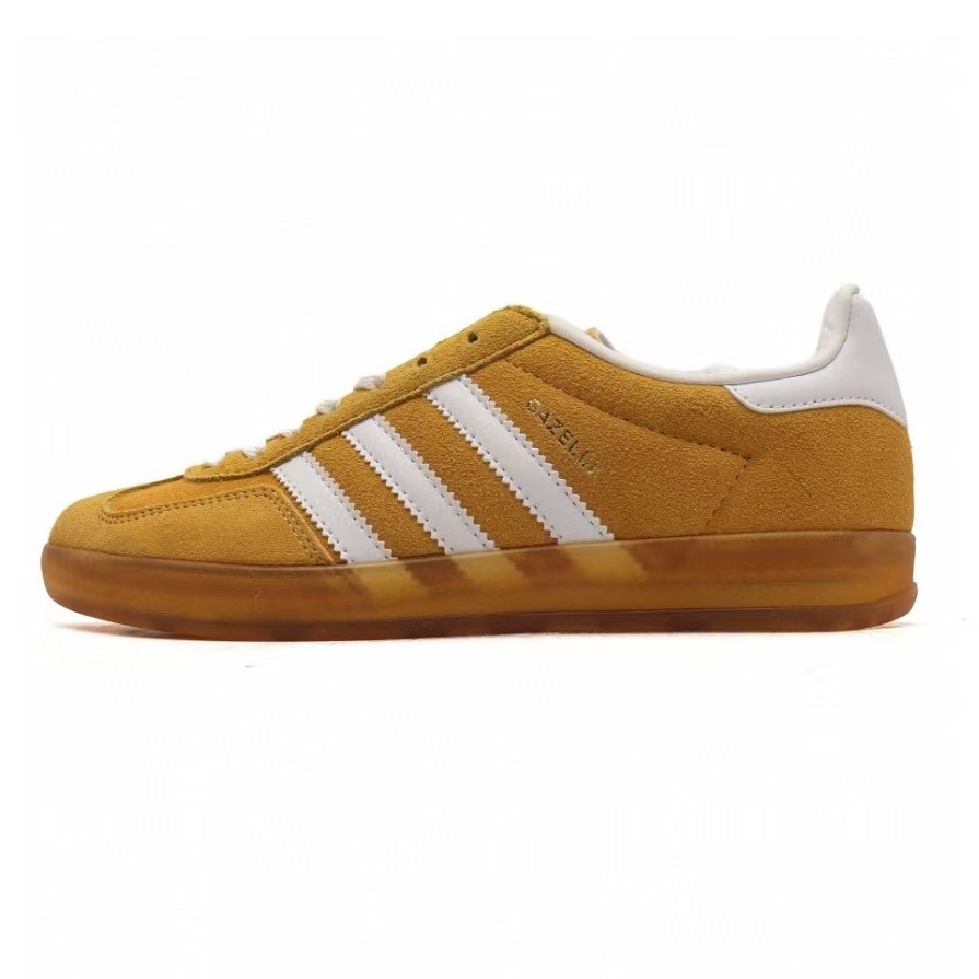 Three generations of yellow