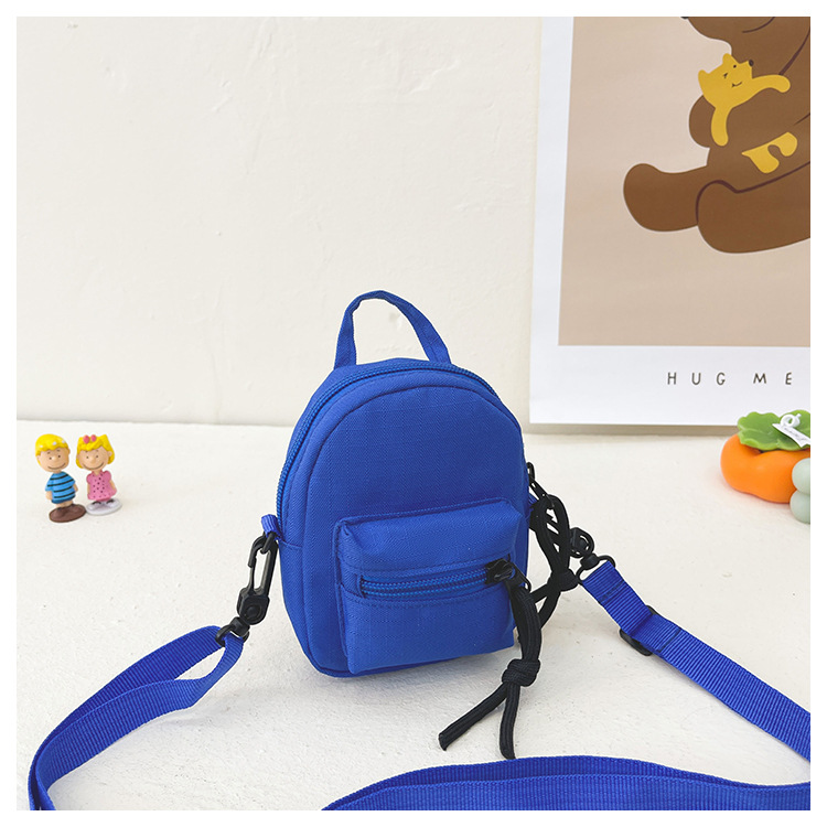 Kid'S Small Oxford Cloth Solid Color Basic Sports Square Zipper Crossbody Bag display picture 23