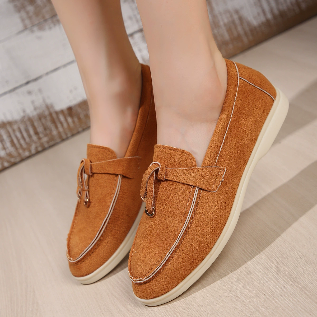 Трансграничные женские туфли на плоской подошве большого размера, новинка осени 2024, женская обувь на плоской подошве, женские слипоны, маленькие лоферы в ароматном стиле zf