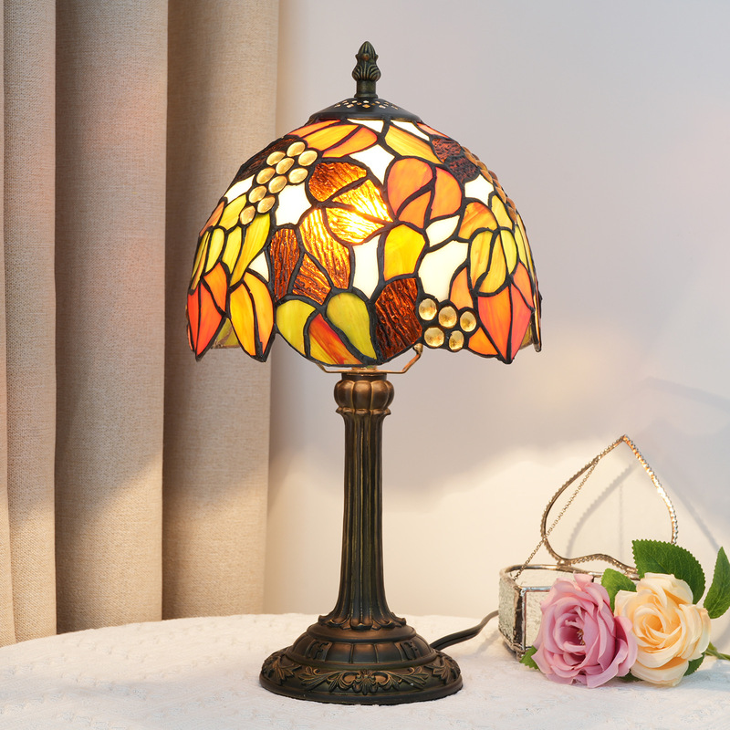 Tiffany Stained Glass American Maple Leaf Grape Guest Restaurant Bar Table Lamp Bedroom Bedside Lamp Decorative Table Lamp