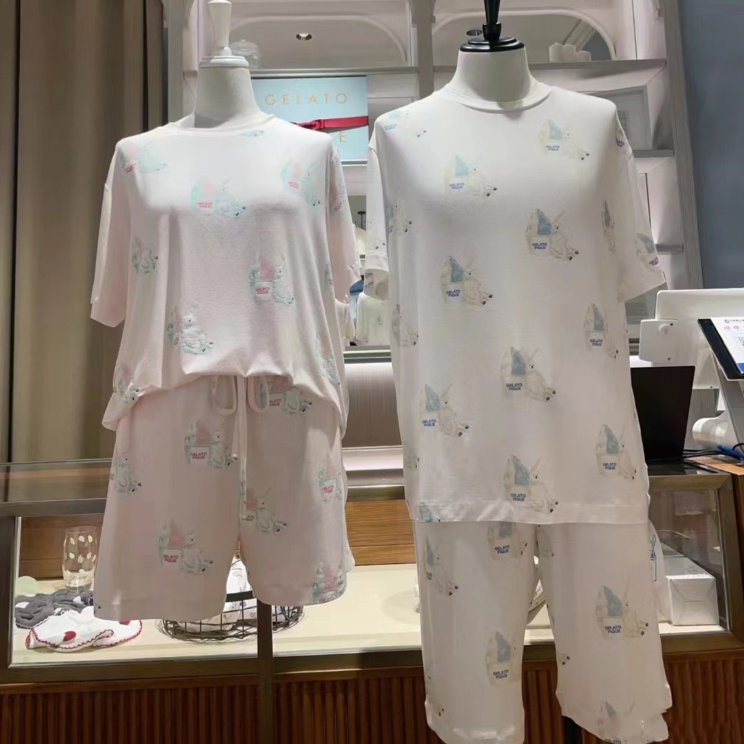 夏GP新型カップルパジャマ女性夏タイプ男性モーダルホッキョクグマ半袖半ズボン家庭服セット