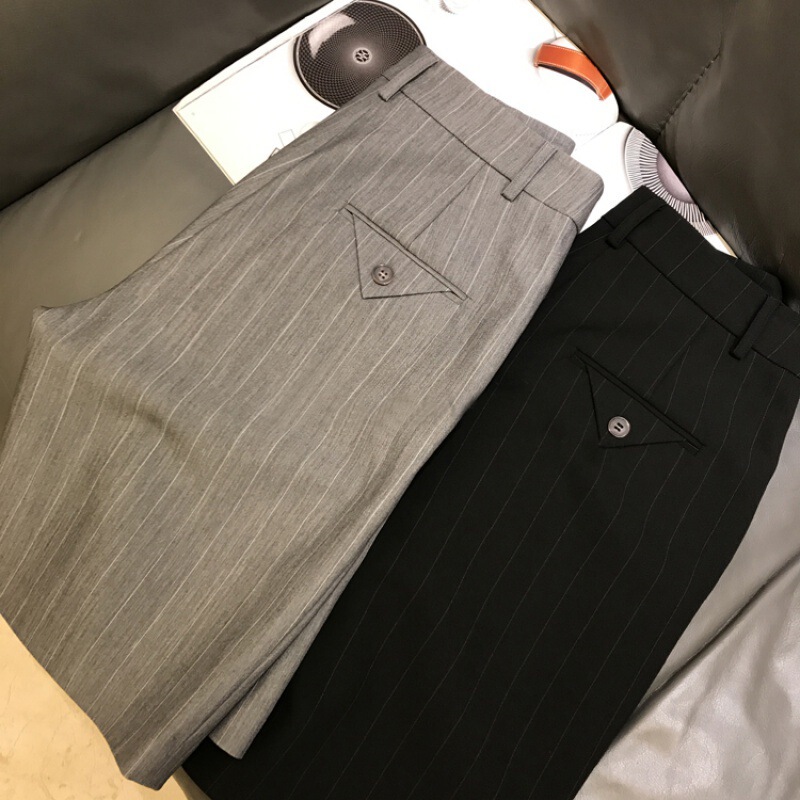 Fashionable to Fly ~ High-End Neutral Yuppie Style ~ French Bermuda Loose High-Waisted Five-Point Suit Shorts for Women Summer