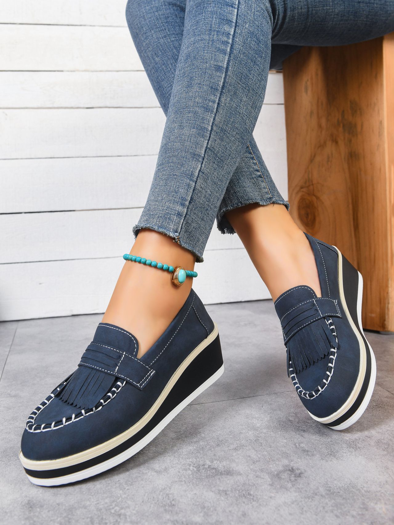 Damen-Slipper mit niedrigem Schaft, Quasten, britischem Stil, dicker Sohle, Keilabsatz und Federung_voghion.com