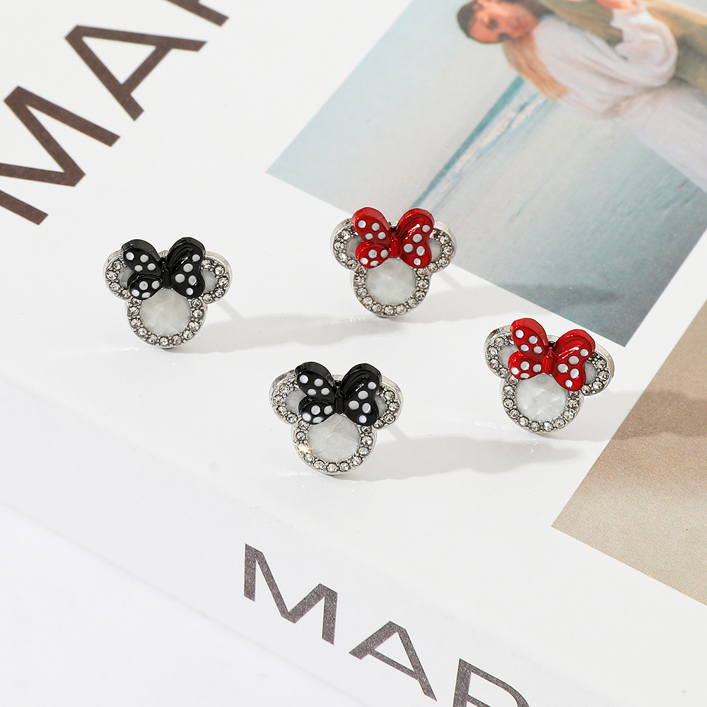 Fresh cute universal earrings with bow