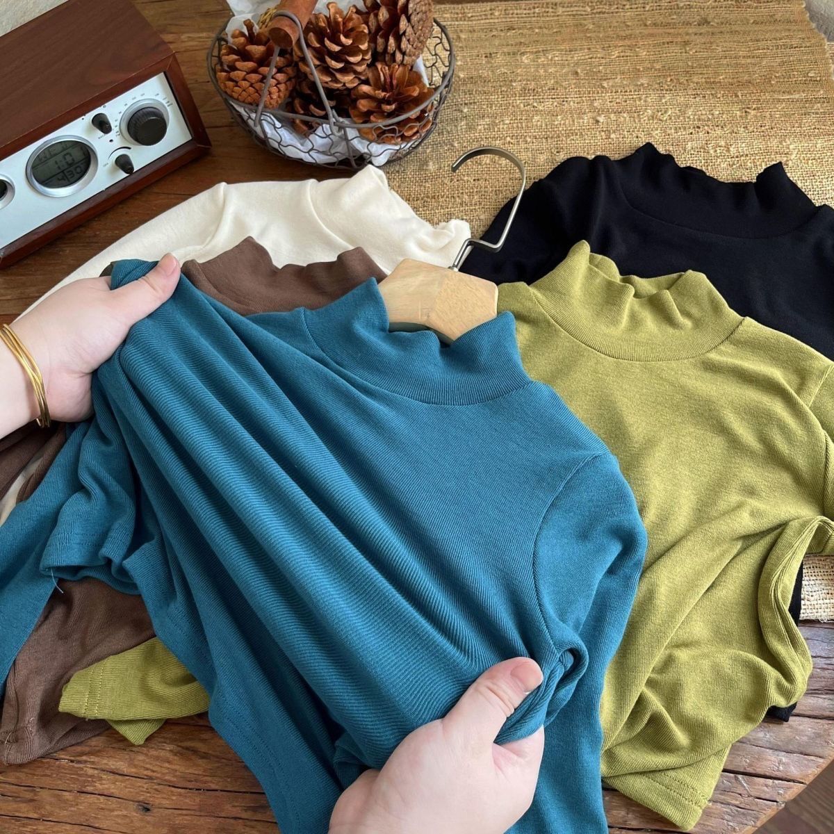 Spring and Autumn 23 New Men and Women Children Long Sleeve Base Shirt Baby Half-Neck Top T-shirt Trend 0201A001