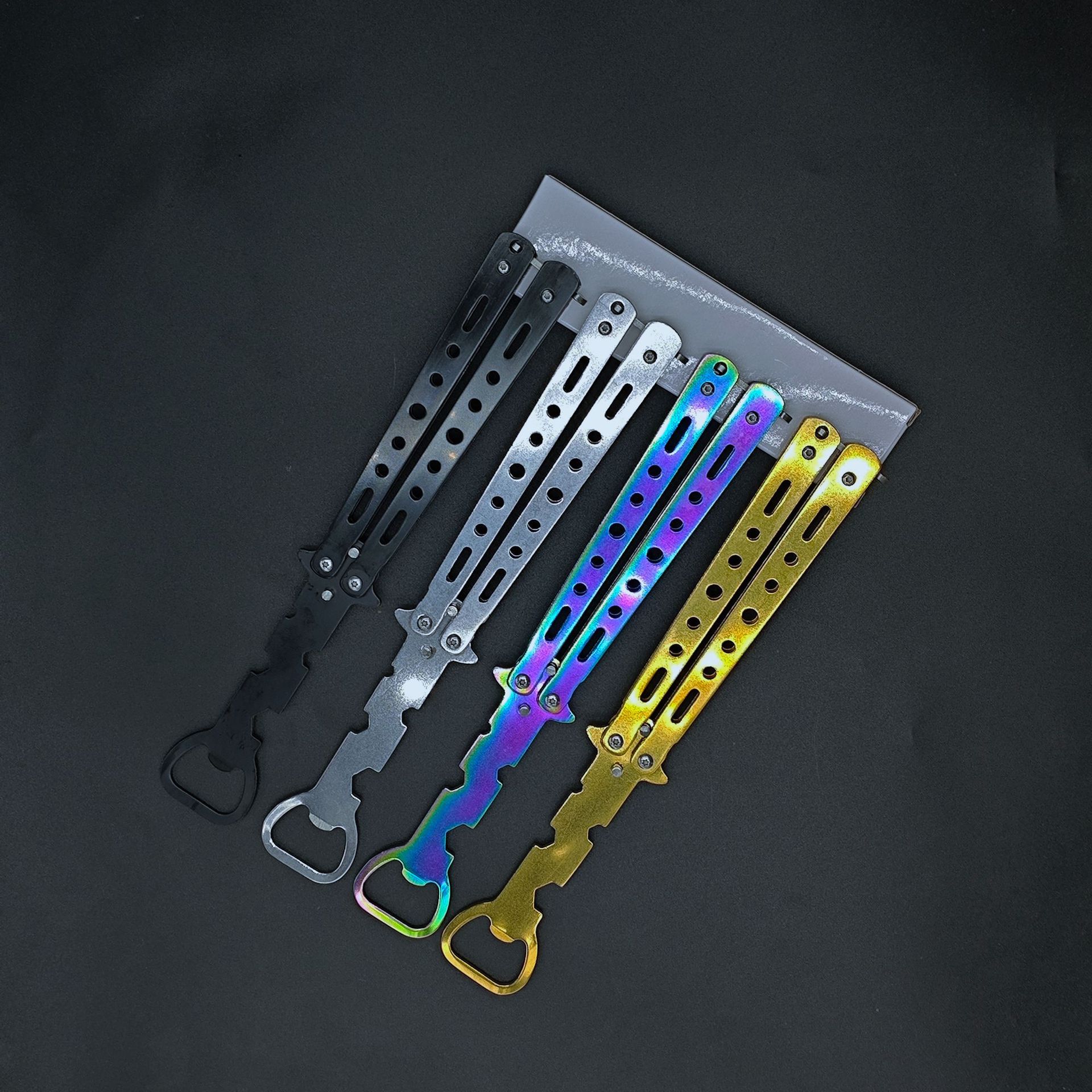 도매 병따개 풀린 나비 연습 칼 다목적 병따개 야외 접이식 나비 병따개