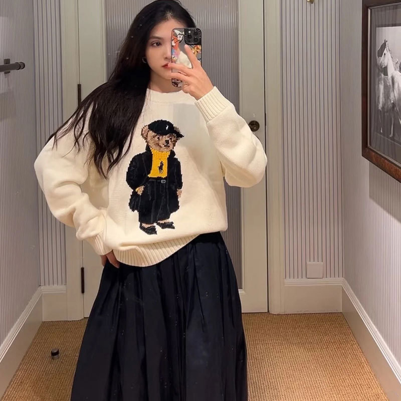 Shenzhen Nanyou Lafu Cartoon Bear Round Neck Pullover Long Sleeve Top Loose Simple Unisex Knitwear Shenzhen Nanyou Lafu Cartoon Bear Round Neck Pullover Long Sleeve Top Loose Simple Unisex Knitwear