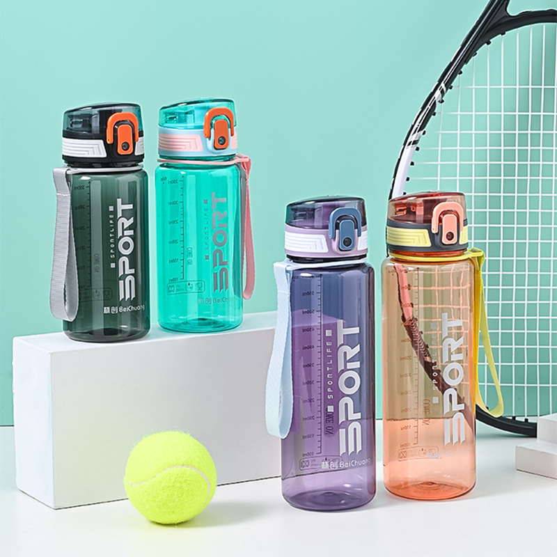 Taza deportiva creativa para niños y estudiantes, de plástico Honda, portátil con cubierta de rebote, ideal para viajes, para beber directamente, venta al por mayor.