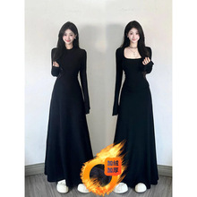 纯棉加绒加厚2024秋修身长款连衣裙女收腰显瘦方领气质针织裙
