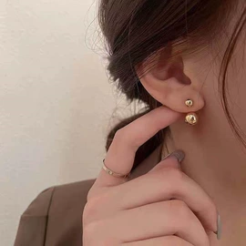 手镯;耳环;项链