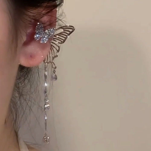 Sweet and cool butterfly tassel ear bone clip without pierced ears for women niche design new front and back style round face  new style