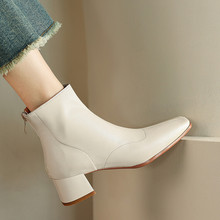 ���s�ٴ��^��ţƤ�Р���ѥ�ﶬ���и�ͨ�ڷ��^��ɫ��ѥŮ