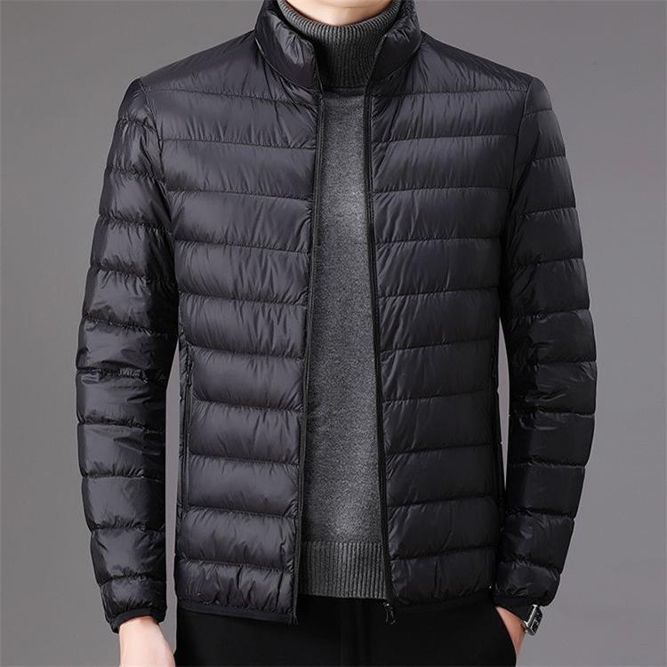 Chaqueta de algodón de plumón ligero para hombre Chaqueta de cuello alto informal corta ligera de invierno de mediana edad Chaqueta de algodón delgada cálida