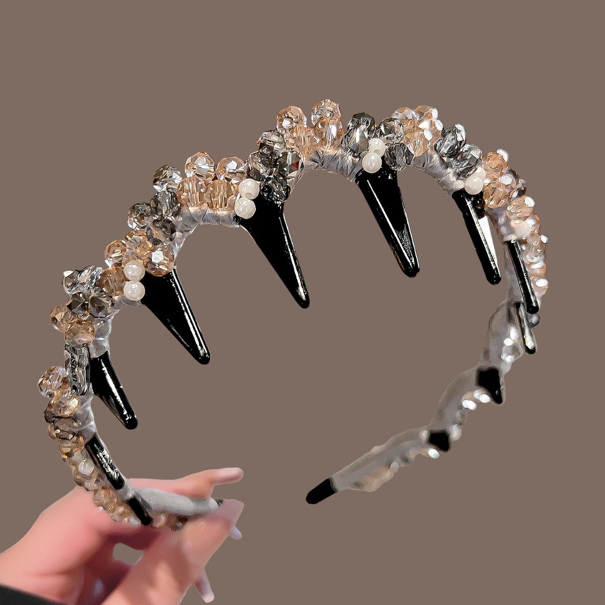 Yellow and gray mixed color string diamonds sparkle