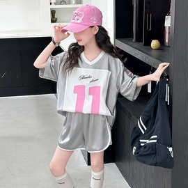 女童套装夏装新款2025中大儿童潮酷美式V领短袖短裤两件套运动装