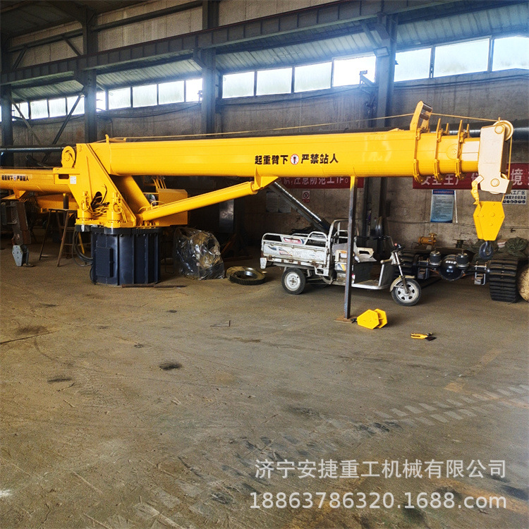 8吨12吨船吊机 港口船用起重机吊臂 液压伸缩固定式吊机