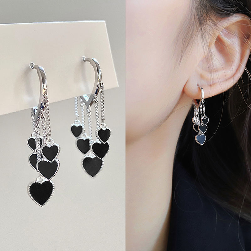 Korean Japanese And Korean Black Love Earrings For Women,Fashionable Temperament,Tassels,Playful Earrings,Versatile And Simple Design