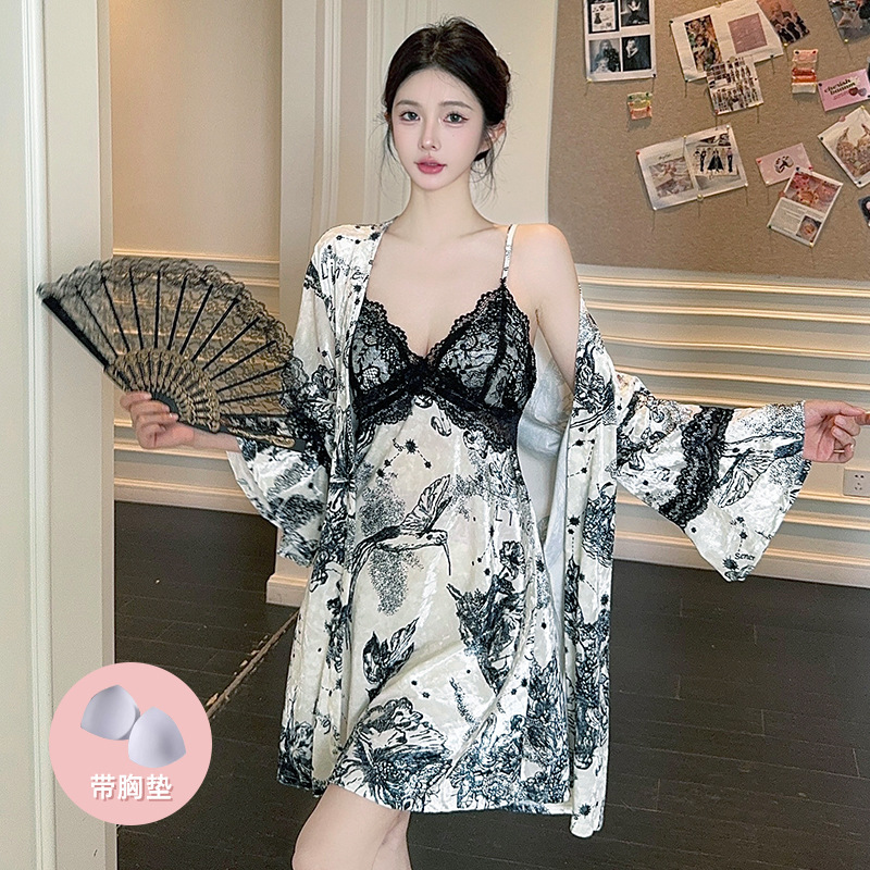 잉크 페인팅 가을 겨울 황금 벨벳 파자마 여성용 가슴 패드와 섹시한 잠옷