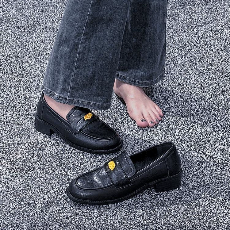 Кожаные ретро толстые золотые монеты Lefu обувь женская весна 2024 новый британский универсальный черный кожаный туфли одиночные туфли женская