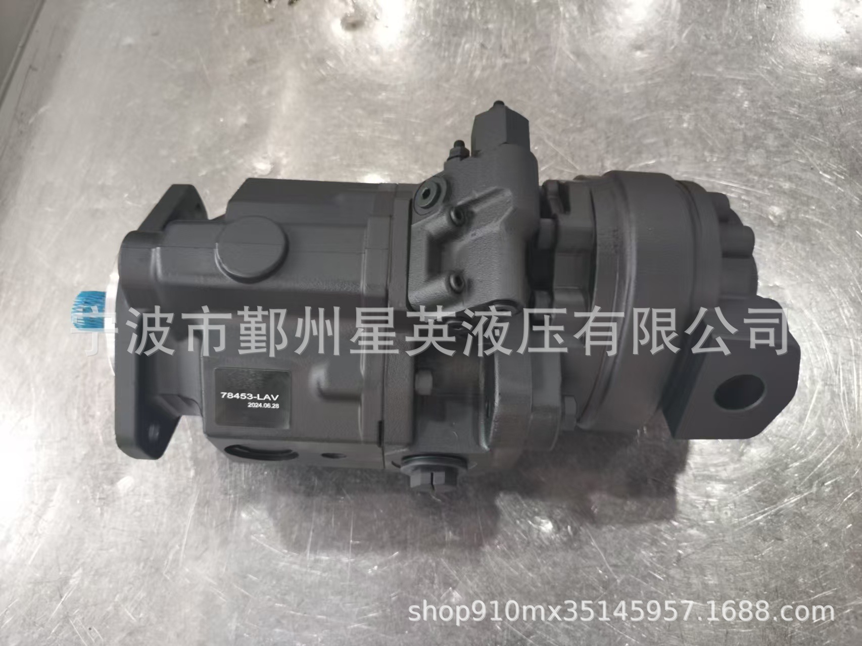 500c05b246980de5763fa25edda556