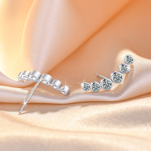 Japanese and Korean version of micro-paved zircon simple tassel earrings for female French students, fairy style super fairy ear jewelry