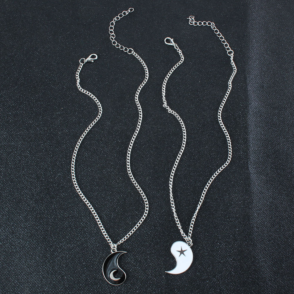 Fashion Hollow Alloy Oil Drop Tai Chi Star And Moon Pendant Necklace display picture 9