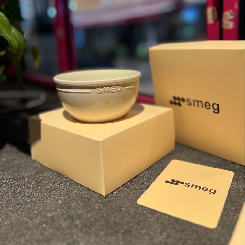 现货SMEG意大利斯麦格炫彩渐变陶瓷米饭碗家用甜品烘焙烤碗面汤碗|undefined