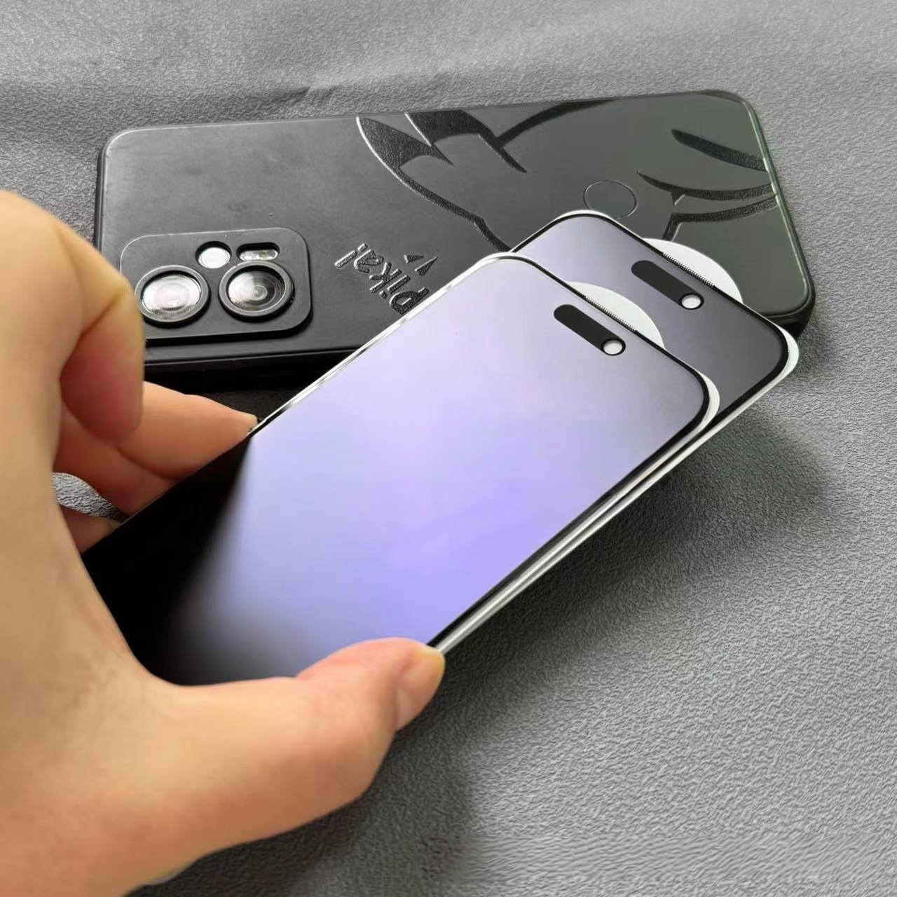 Aplicable a Apple 17promax película anti-pepear iphone 16 alta calidad de aluminio 14 serigrafía 15plus una película de endurecimiento a prueba de polvo