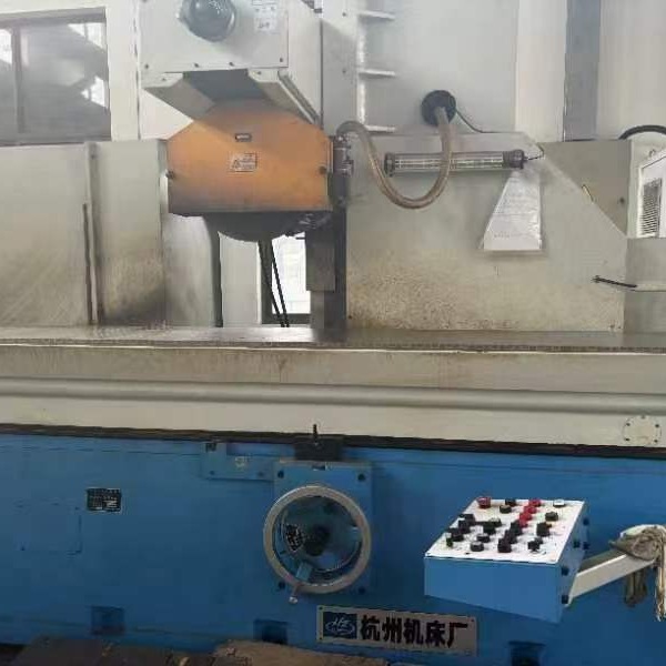 处理二手杭州M7150x40-HZ卧轴矩台平面磨床磨削高度600