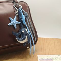 皮革鲸鱼挂件钥匙扣卡通可爱小海星编织绳钥匙链小众包包挂件