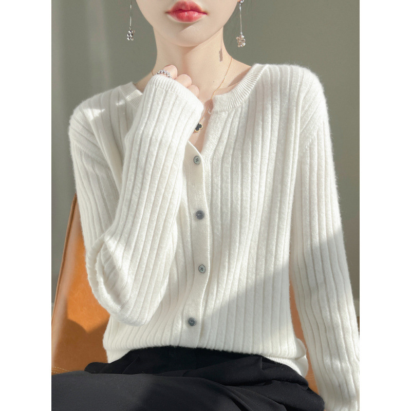 Wholesale Sweater Base Shirt 2024 Autumn and Winter New Women's Korean Style Round Neck Slim Short Striped Pure Color Knitted Wholesale Sweater Base Shirt 2024 Autumn and Winter New Women's Korean Style Round Neck Slim Short Striped Pure Color Knitted