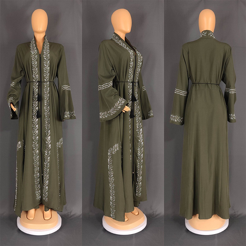 Powerful Muslim Dresses for Ladies – Feminine Grace with an Urban Edge 62 O1CN01HGVmSG1DXYY45yXqs !!2219156260226 0 cib
