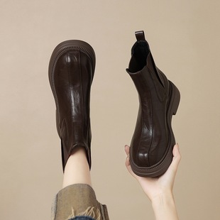 34-43 Large Size Boots Round Toe Thick Sole Thick Heel Short Boots Women's Autumn and Winter New Chelsea Boots Simple Medium Heel Boots Cross-Border