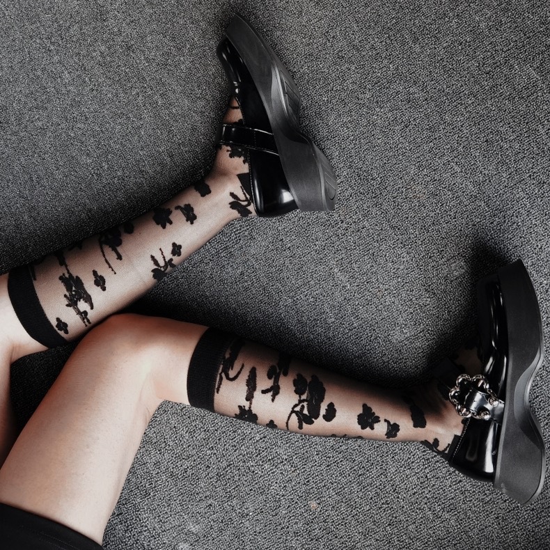 Daily Occasion A Pair Modern Style Women's Flower Polyester Cotton Polyester Crew Socks