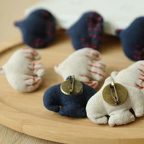 日本森風純粋な手作りの古い粗い布手縫いのかわいい動物人形ブローチバッグアクセサリー多用途ジュエリー|undefined