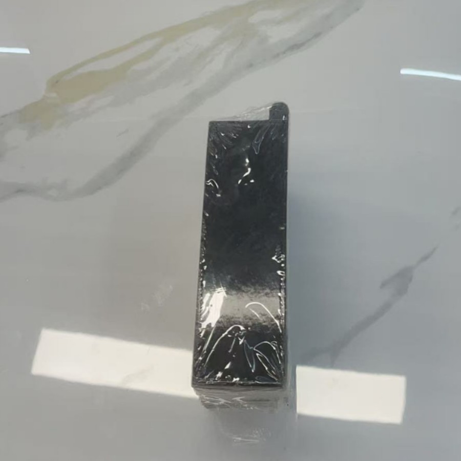 Fabricante al por mayor almohadilla de mousse desechable redonda oro mini pastel de queso pequeño cartón de oro placa de pastel