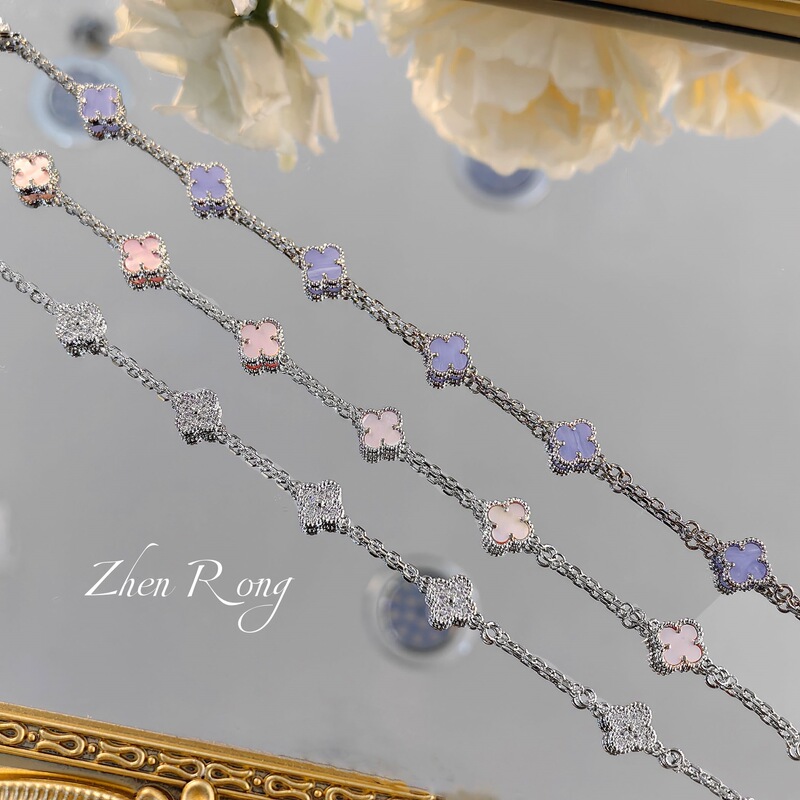 Seiko Mini Powder Fritillaria Six-flower Four-leaf Clover Bracelet Light Luxury High-end Sense Purple Chalcedony Diamond Flower Bracelet for Women Seiko Mini Powder Fritillaria Six-flower Four-leaf Clover Bracelet Light Luxury High-end Sense Purple Chalcedony Diamond Flower Bracelet for Women