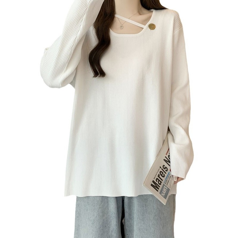 300斤の大きいサイズの婦人服の秋の長袖のtシャツの女性の新型の太っているmmのゆったりしている腹の底のシャツの百合は上着をつなぎ合わせます。|undefined