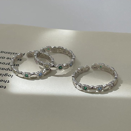 Retro Light Luxury Colorful Heart-Shaped Diamond Open Ring for Women, Instagram-Inspired Unique Design, High-End Sense of Color Diamond Love Ring