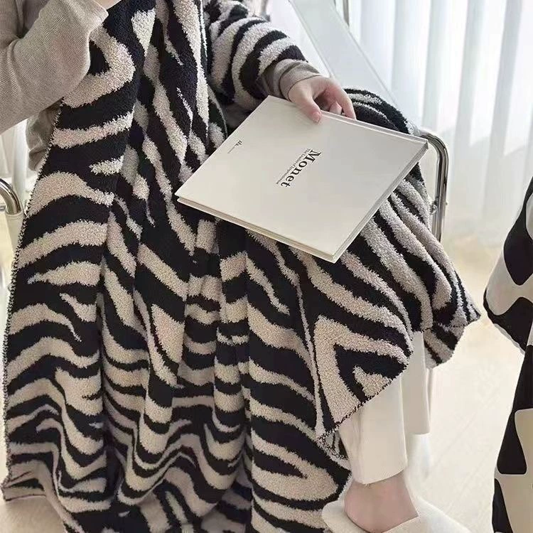 Zebra, вязаный диванный плед, пуховое одеяло, декор