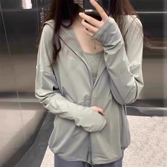 日焼け止め UV アイスシルク服女性の夏の長袖ルーズ薄型新しい通気性フード付きスリム抗ジャケットカジュアル