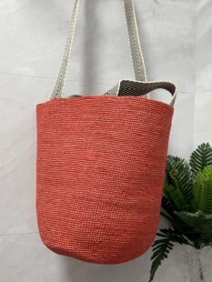 Capacious straw universal shoulder bag, beach purse, one-shoulder bag