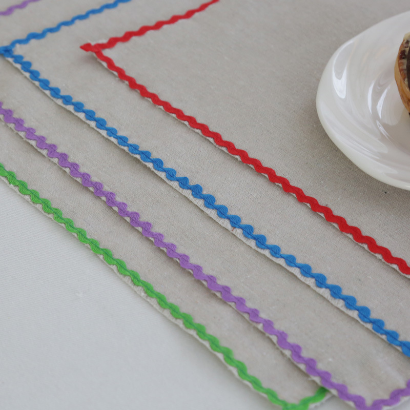 Almohadilla de tela de lino y algodón americano, mantel occidental, simple, rectangular, creativo, mantel de servilleta con borde ondulado, fábrica de suministro transfronterizo