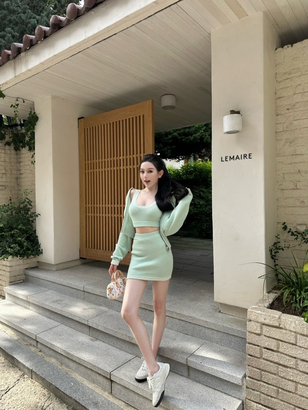 盐系轻熟穿搭显瘦内搭上衣简约薄款长袖开衫时尚收腰半身裙套装女|undefined