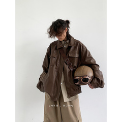 日本のごろつきのかっこいい機関車の皮のジャケットの男女の中性の復古のoversize美ラードのpuの皮の服の襟のオーバーの男