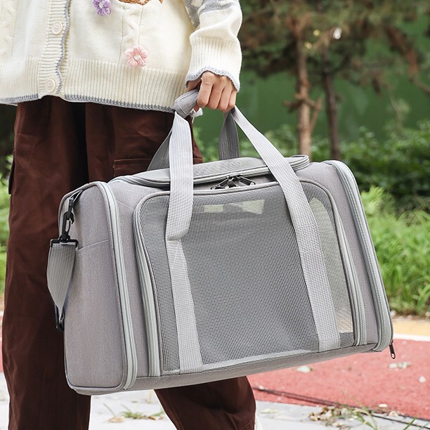 Pet Cat Carrier Bag, Portable Crossbody Handbag, Large Capacity Pet Bag, Car and Airline Dog Bag, Wholesale Cross-Border