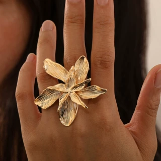 欧美跨境个性五瓣花立体花朵开口戒指 夸张ins金属风缠绕指环ring